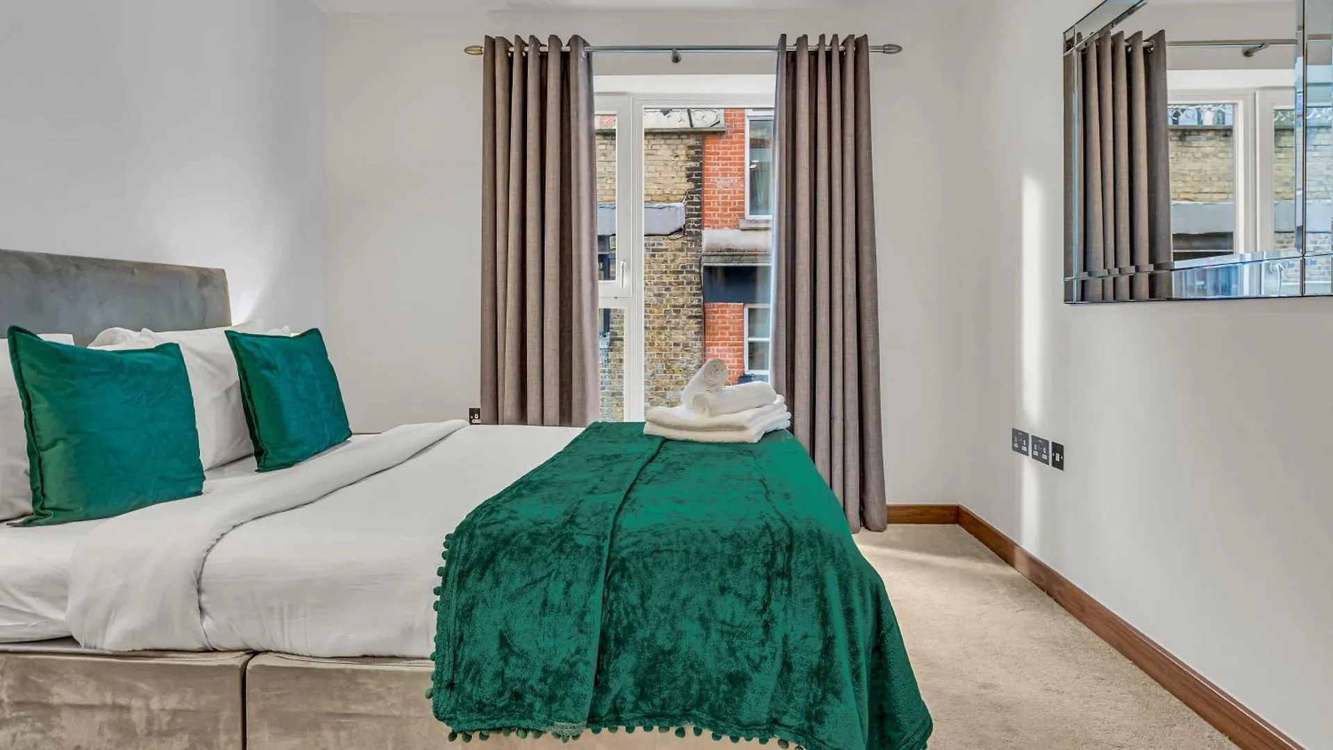 Modern Apartments Close To Colombia Road Market 런던 영국